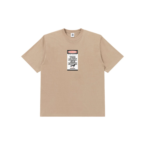 DANGER HOT LABEL TEE KHAKI