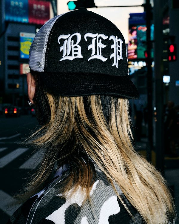 3 LETTER OE MESH CAP BLACK