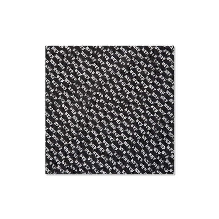 3 LETTER OE PATTERNED BANDANA