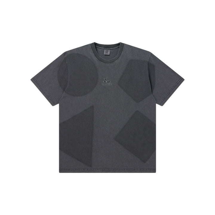 GEOMETRIC DIAL WASHED TEE CHARCOAL