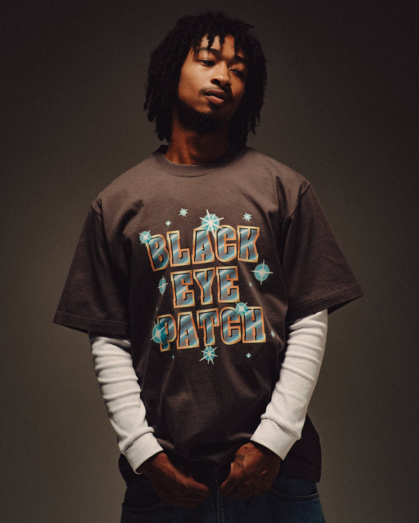 BOLTED STEEL LOGO TEE CHARCOAL