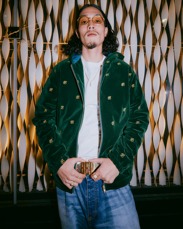 B EMBLEM PATTERNED JACKET GREEN
