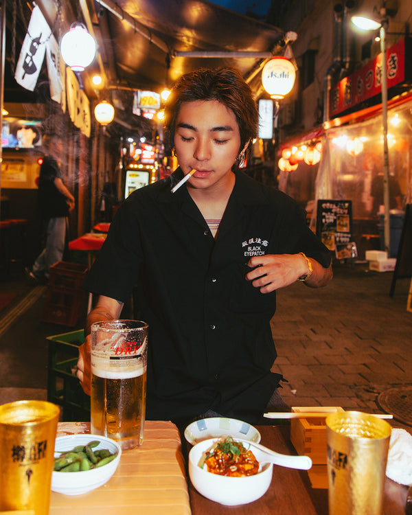 HWC LABEL EMBROIDERED OPEN COLLAR S/S SHIRT