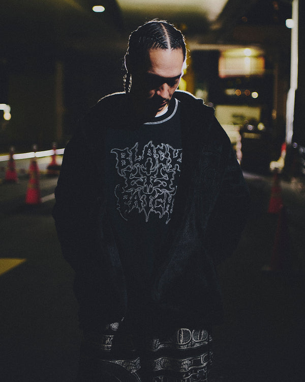 METAL LOGO STITCHED CREW SWEAT BLACK/WHITE