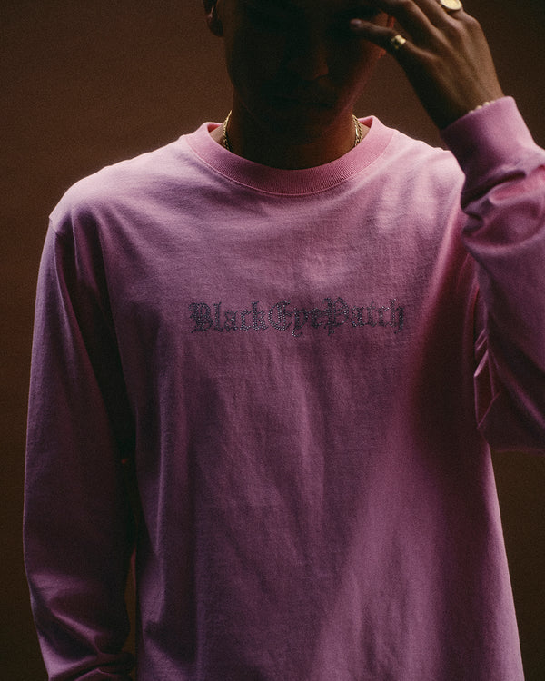 RHINESTONED OE LOGO L/S TEE OLIVE