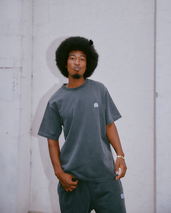 SMALL OG PIGMENT DYED TEE BLACK